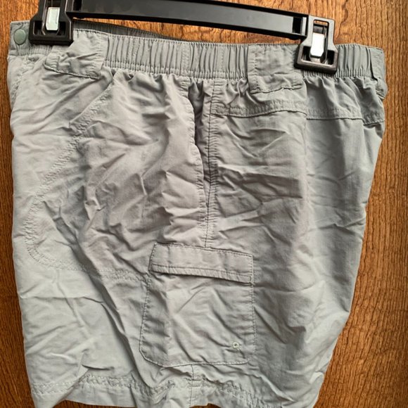 M Columbia Women's Shorts - Picture 4 of 6